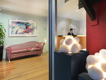 Ibis Melbourne Little Bourke Street - Accommodation QLD 4