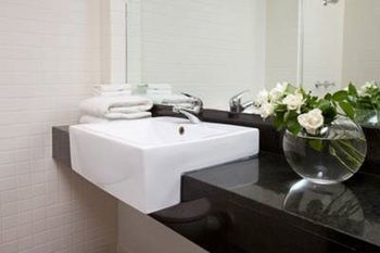 Mercure North Melbourne - Accommodation QLD 15