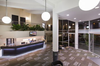 Best Western Plus Apollo International Hotel - Accommodation QLD 2