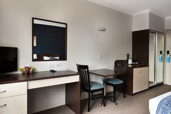 175 (formerly Wesley Lodge) - Accommodation QLD 5
