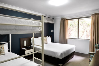 175 (formerly Wesley Lodge) - Accommodation QLD 6