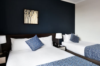 175 (formerly Wesley Lodge) - Accommodation QLD 8