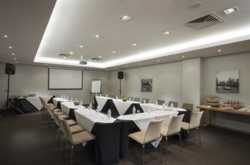 DoubleTree By Hilton Hotel Melbourne - Flinders Street - Accommodation QLD 35