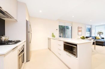 Best Western Plus The Tudor-Box Hill - Accommodation QLD 2