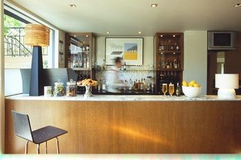 Best Western Plus The Tudor-Box Hill - Accommodation QLD 4