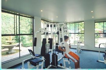 Best Western Plus The Tudor-Box Hill - Accommodation QLD 10