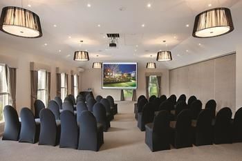 Best Western Plus Buckingham International - Accommodation QLD 11