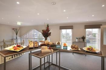 Best Western Plus Buckingham International - Accommodation QLD 13