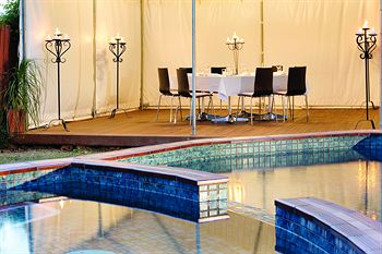 Best Western Plus Buckingham International - Accommodation QLD 0