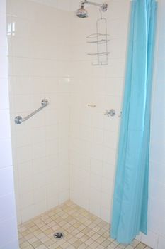 Toorak Manor - Accommodation QLD 26