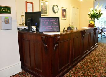 Toorak Manor - Accommodation QLD 36