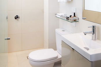 Mantra Bell City - Accommodation QLD 4