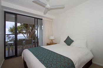 Beach Retreat Coolum - Accommodation QLD 19