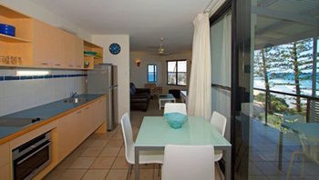 Beach Retreat Coolum - Accommodation QLD 39