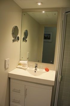 Ibis Sydney World Square - Accommodation QLD 13