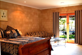 Estate Tuscany - Accommodation QLD 23