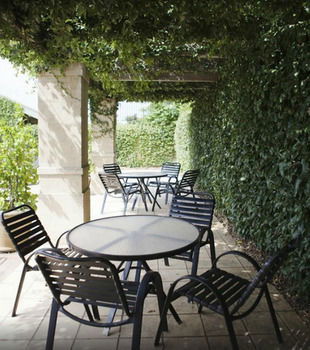 Harrigan's Irish Pub & Accommodation - Accommodation QLD 12