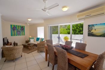 Noosa Riviera - Accommodation QLD 12
