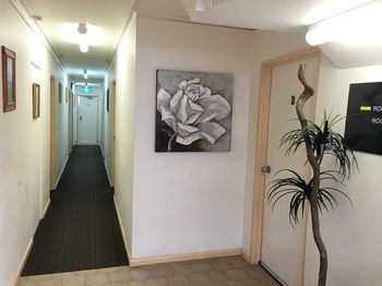 Northshore Hotel - Accommodation QLD 15