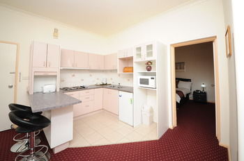 Northshore Hotel - Accommodation QLD 18