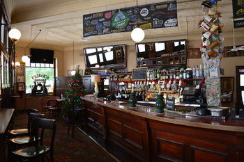 Australian Heritage Hotel - Accommodation QLD 5