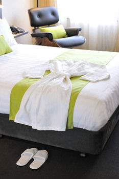 Mercure Melbourne Therry Street - Accommodation QLD 5