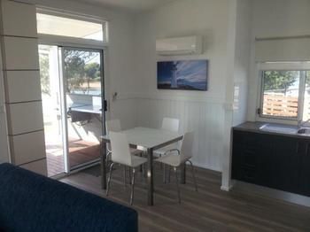 Sydney Lakeside Holiday Park - Accommodation QLD 1
