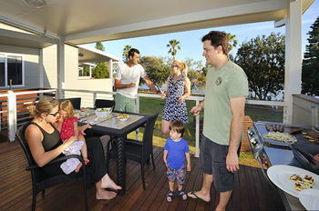 Sydney Lakeside Holiday Park - Accommodation QLD 4