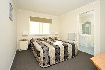 Sydney Lakeside Holiday Park - Accommodation QLD 18