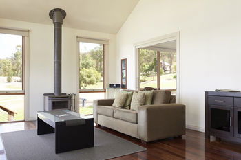 Yering Gorge Cottages By The Eastern Golf Club - Accommodation QLD 15