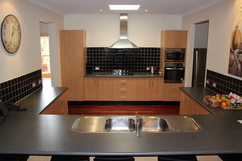 Yering Gorge Cottages By The Eastern Golf Club - Accommodation QLD 23