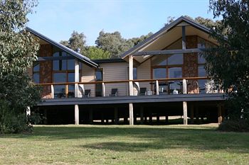 Yering Gorge Cottages By The Eastern Golf Club - Accommodation QLD 3