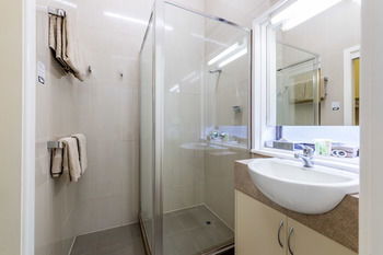 Best Western Melbourne's Princes Park Motor Inn - Accommodation QLD 17