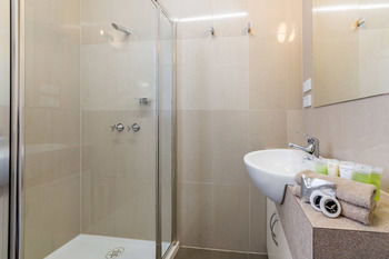 Best Western Melbourne's Princes Park Motor Inn - Accommodation QLD 43