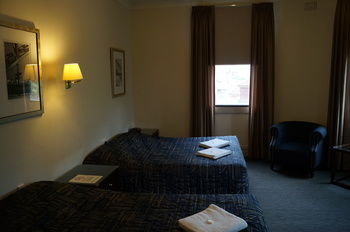 Royal Exhibition Hotel - Accommodation QLD 37