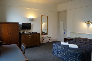 Royal Exhibition Hotel - Accommodation QLD 39
