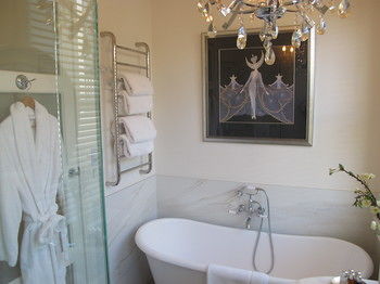 Andre's Mews Luxury Serviced Apartments - Accommodation QLD 17