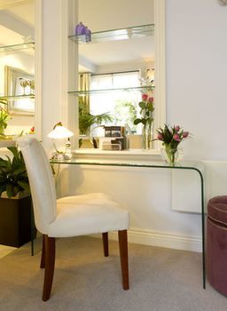 Andre's Mews Luxury Serviced Apartments - Accommodation QLD 44