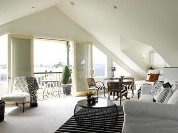 Andre's Mews Luxury Serviced Apartments - Accommodation QLD 55