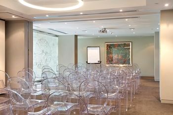 Art Series - The Olsen - Accommodation QLD 25