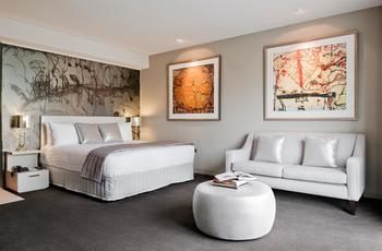 Art Series - The Olsen - Accommodation QLD 51