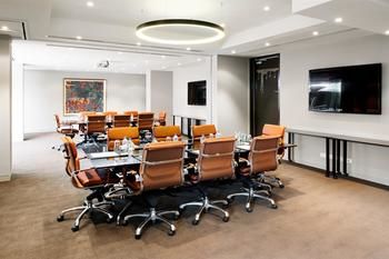 Art Series - The Olsen - Accommodation QLD 57