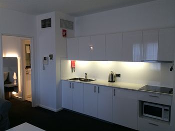 Morgans Boutique Hotel - Accommodation QLD 11