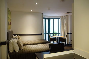 Morgans Boutique Hotel - Accommodation QLD 18