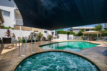 Coolum Seaside - Accommodation QLD 3