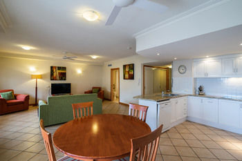 Coolum Seaside - Accommodation QLD 34