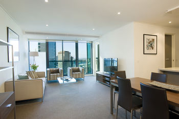 Melbourne Short Stay Apartment At SouthbankOne - Accommodation QLD 14