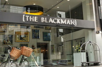 Art Series-The Blackman - Accommodation QLD 3