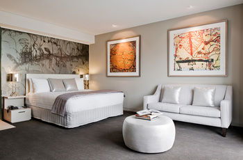 Art Series-The Blackman - Accommodation QLD 41