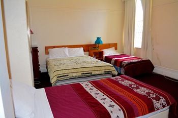 Georgian Court Bed & Breakfast - Accommodation QLD 20